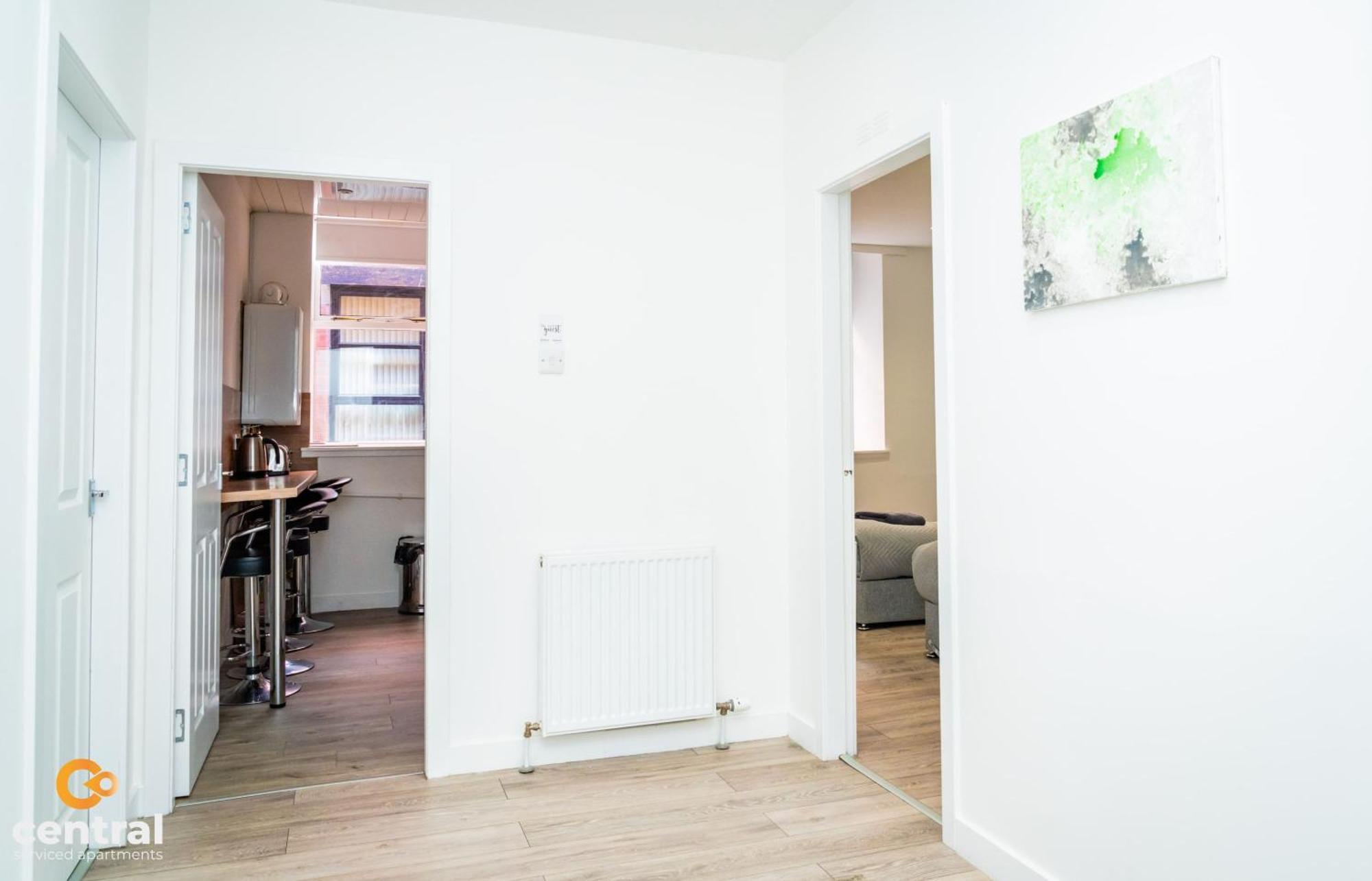 Central Serviced Apartments - 2 Bedroom - Walk Away From City Centre & Universities - Sleeps 4 - 1 X Double 2 X Single - Smart Tvs In All Rooms - Short Term Stays Welcome - Walk Away From Train & Bus Station - Preferred Location For Short Stay In Dun Dundee Esterno foto