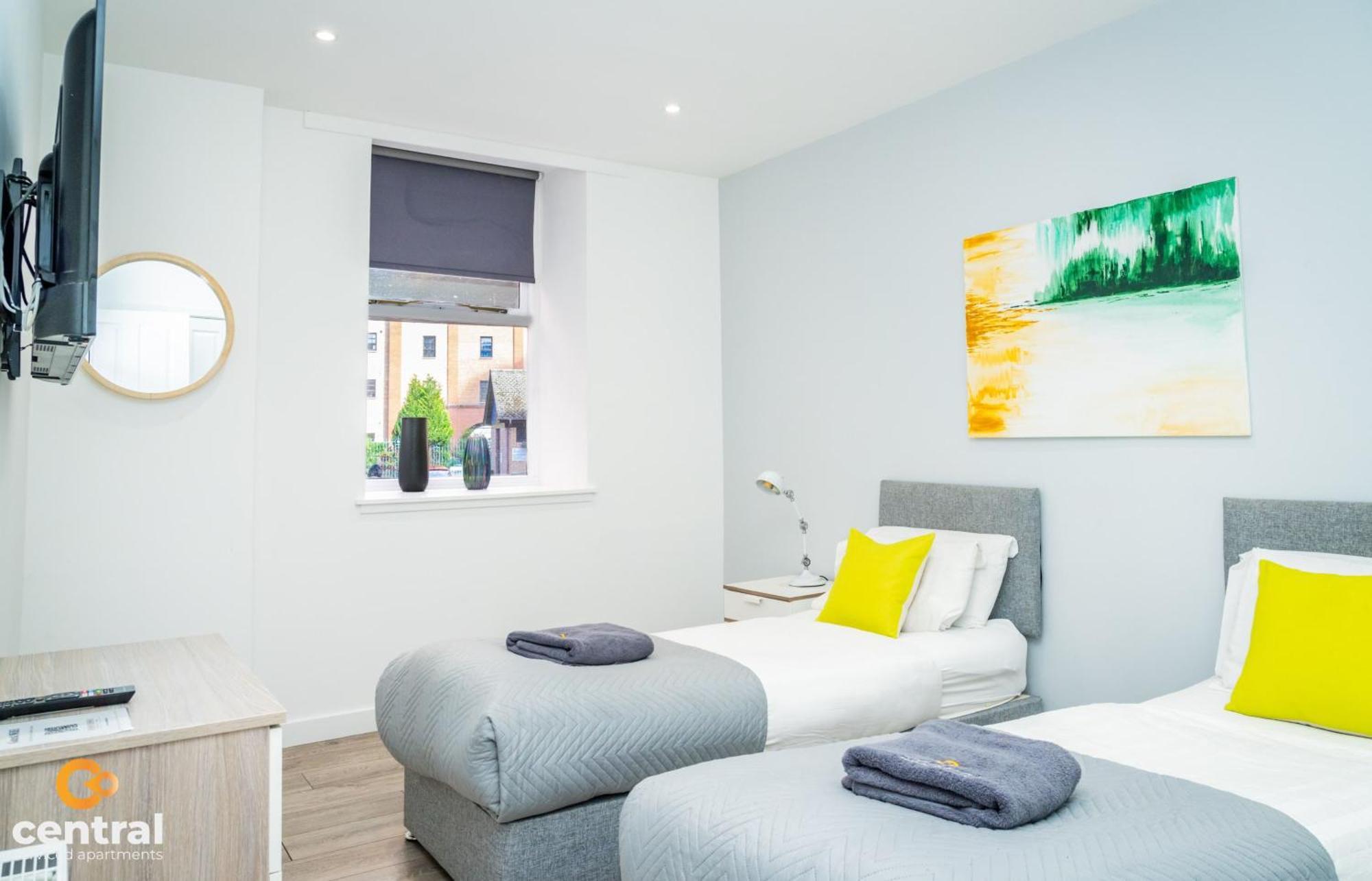 Central Serviced Apartments - 2 Bedroom - Walk Away From City Centre & Universities - Sleeps 4 - 1 X Double 2 X Single - Smart Tvs In All Rooms - Short Term Stays Welcome - Walk Away From Train & Bus Station - Preferred Location For Short Stay In Dun Dundee Esterno foto